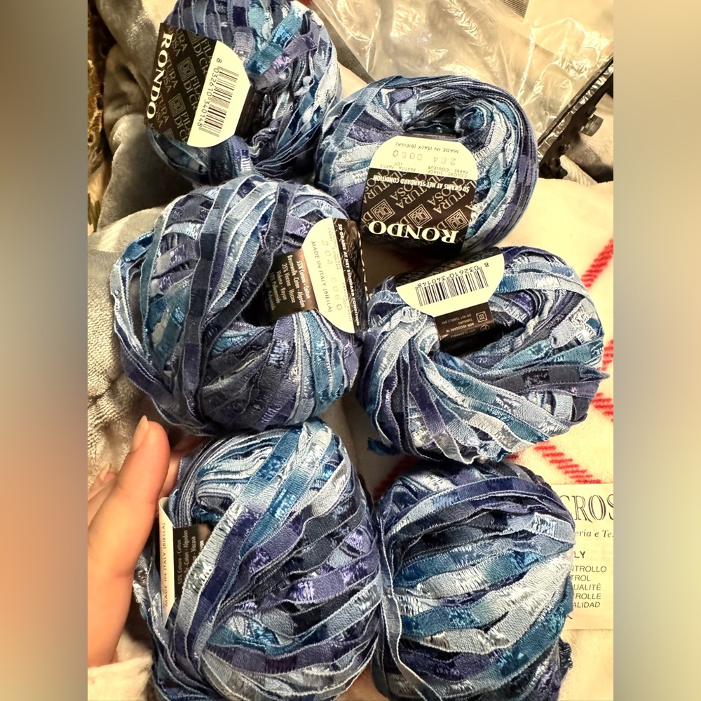 6 skeins Blue and White Yarn Set